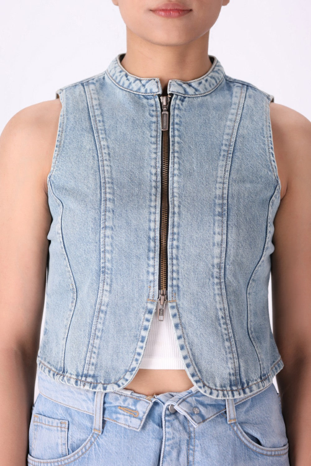 THE DENIM CLUB