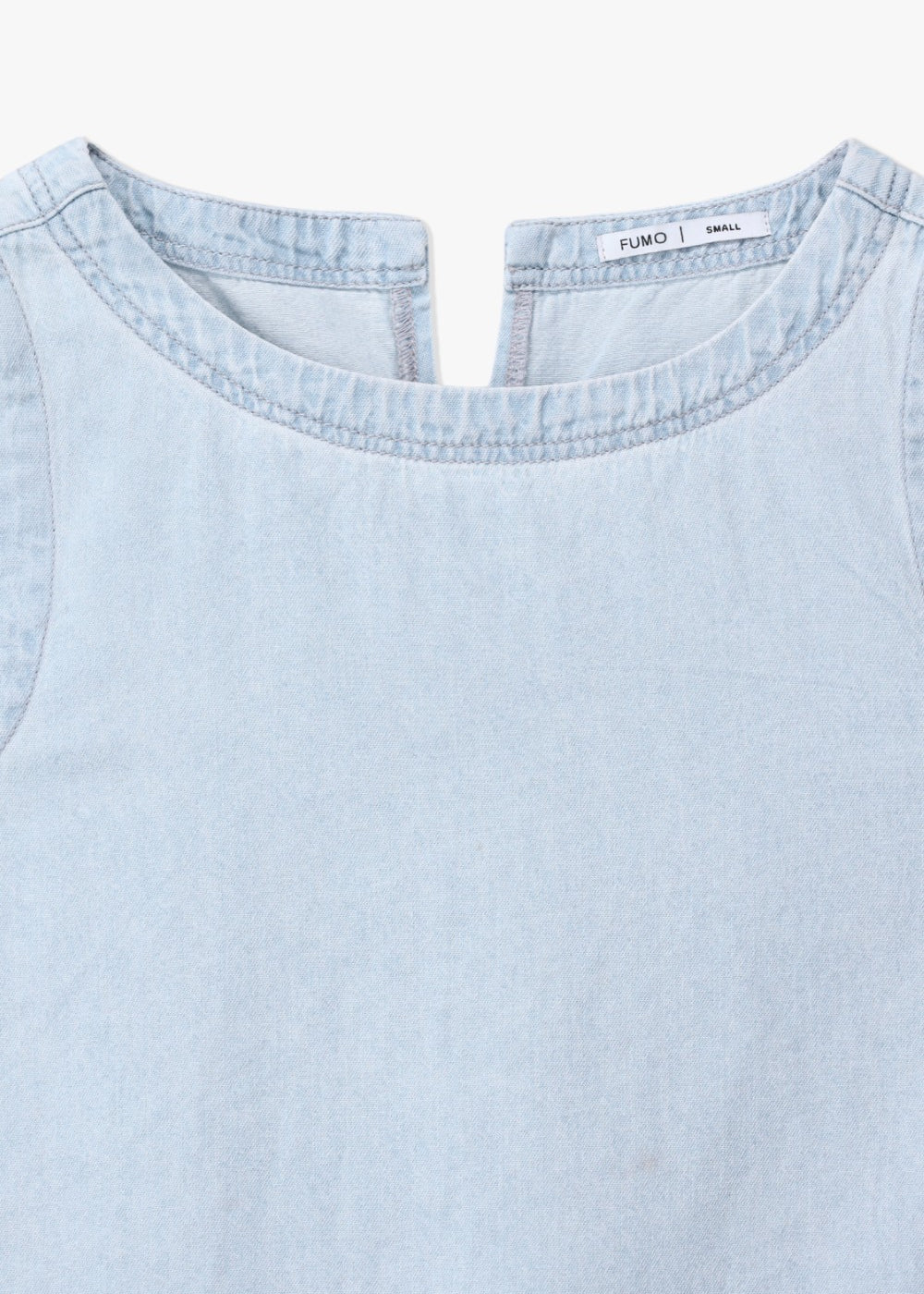 Chambray Eyelet Shell Top | Relaxed Fit for Everyday Wear