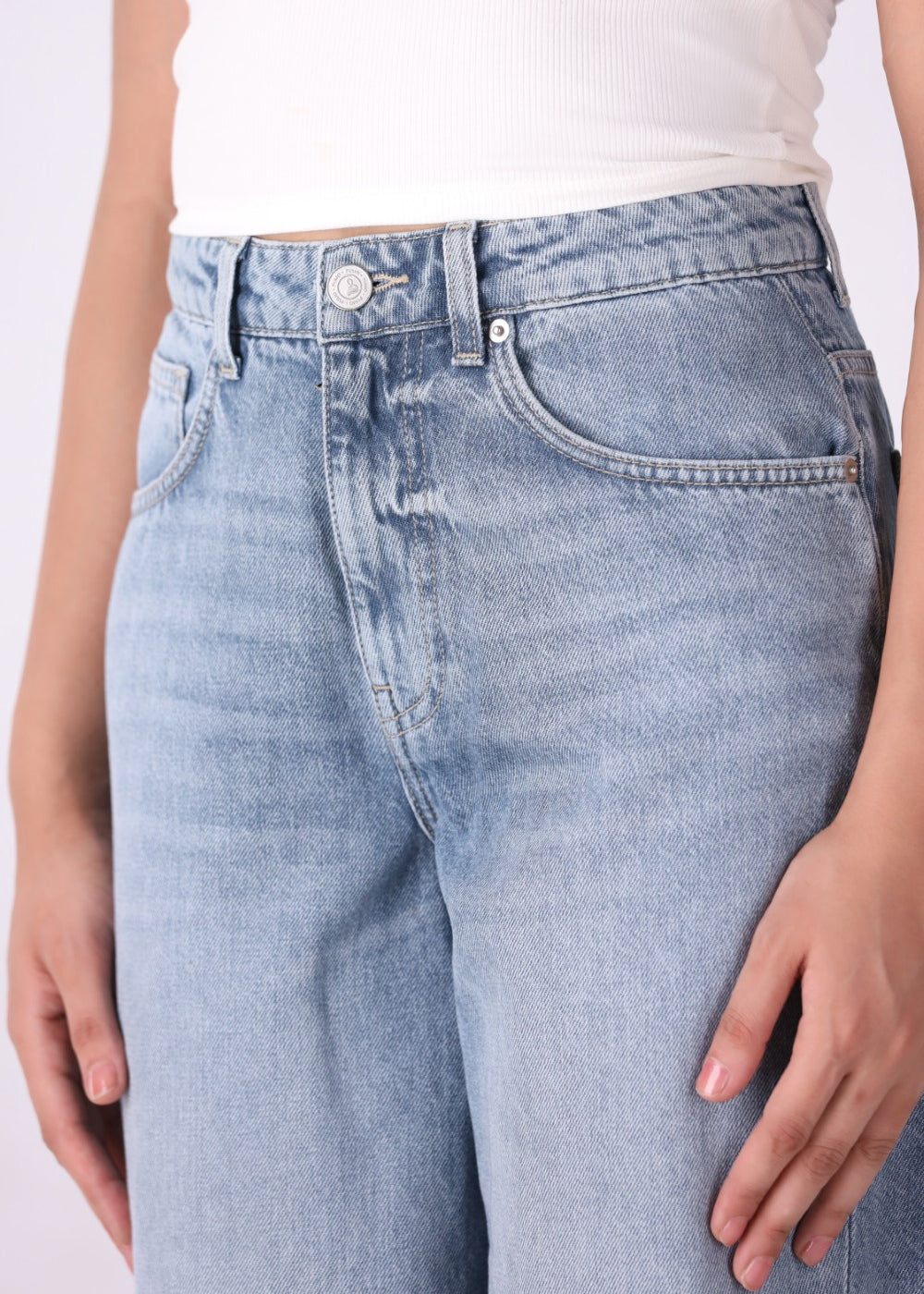 Slit Hem Wide Jeans | Comfort Stretch Fabric for All-Day Wear