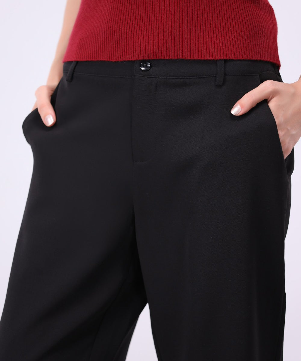 Wide-leg Trouser