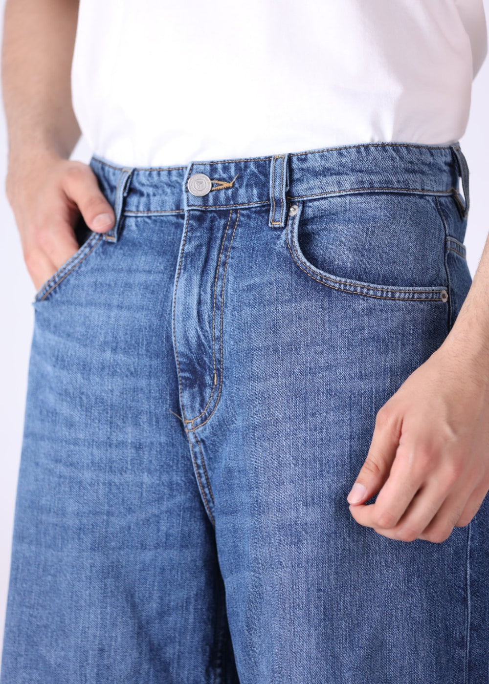 Everyday Denim Wide-Leg | Relaxed Fit for Everyday Wear