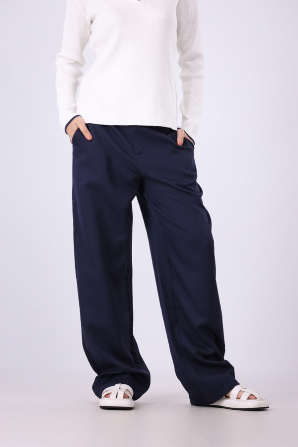 Wide-leg Trouser