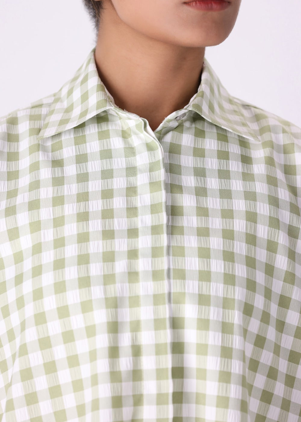 Gingham Check Shirt with Breezy Shape for Summer Style