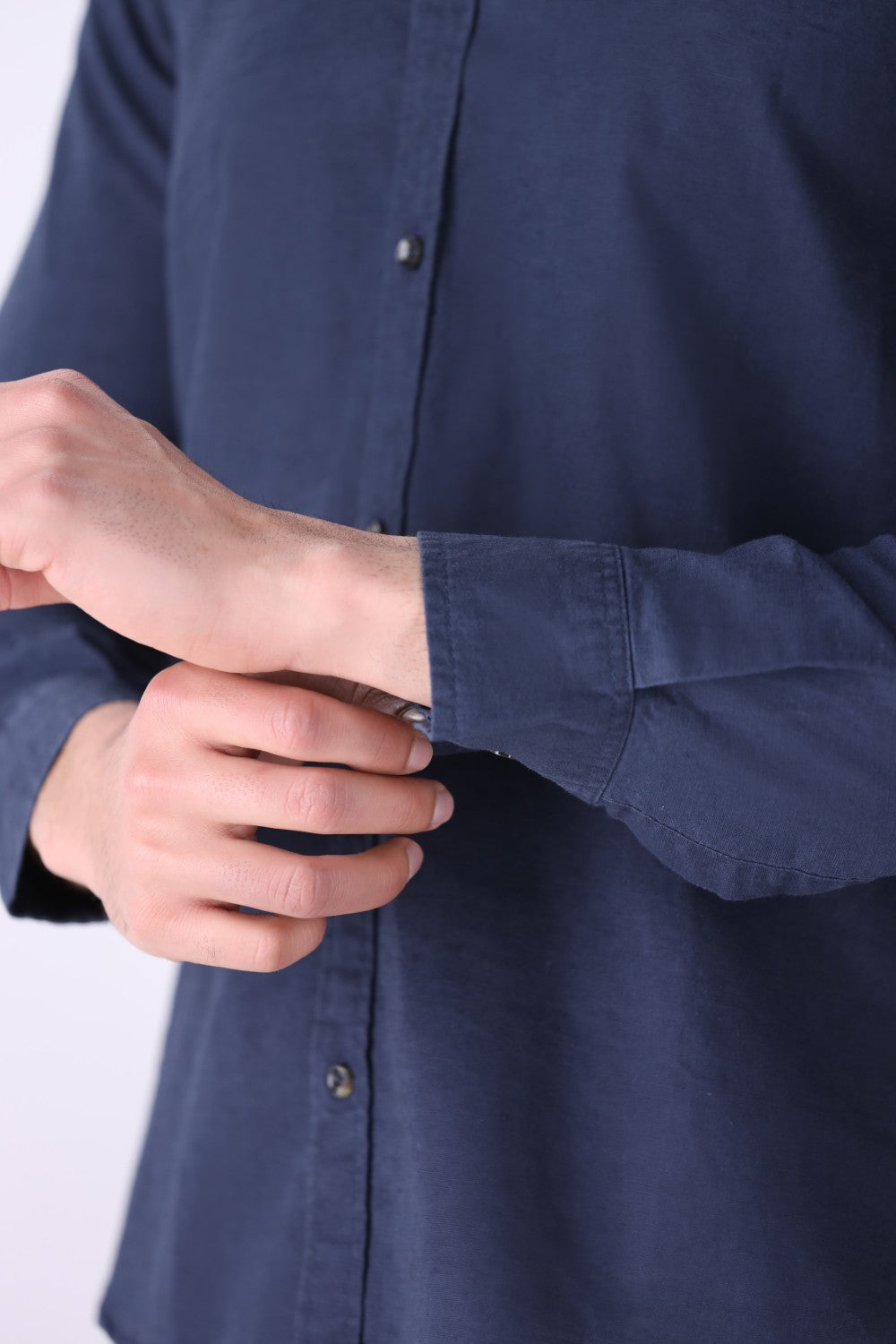 Close-up of cotton blend fabric and collar
