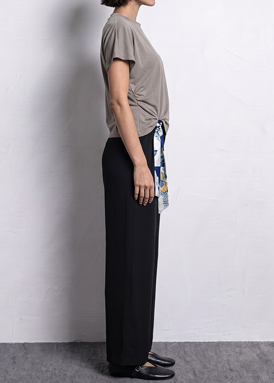 PLEATED TOP KNIT