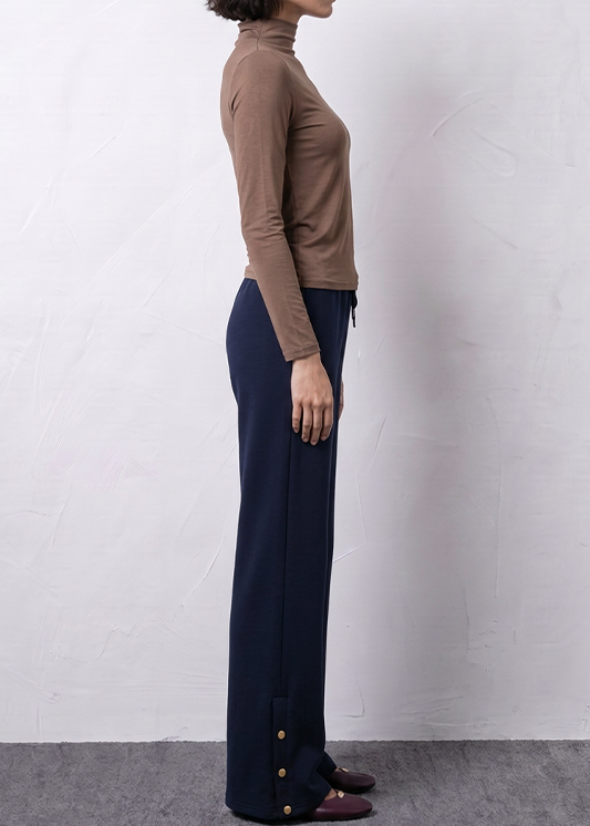 Women Knit /  Fitted High Neck