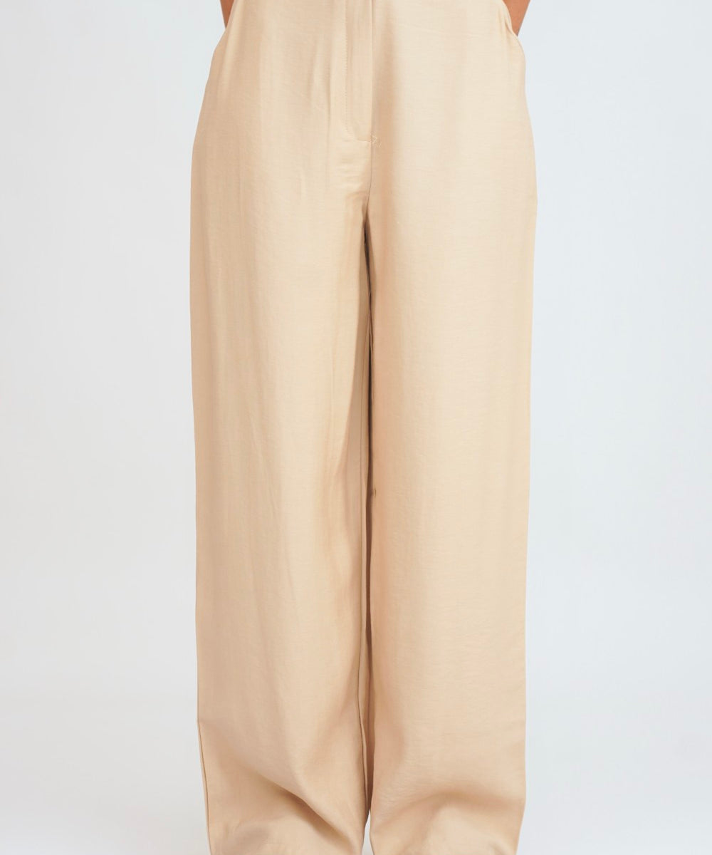 Wide-Leg Tailored Trousers