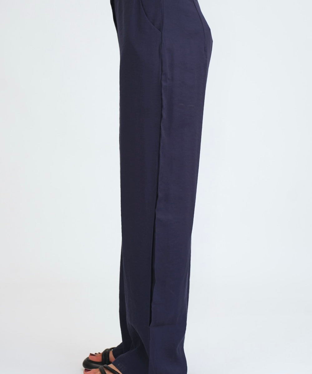 Wide-Leg Tailored Trousers